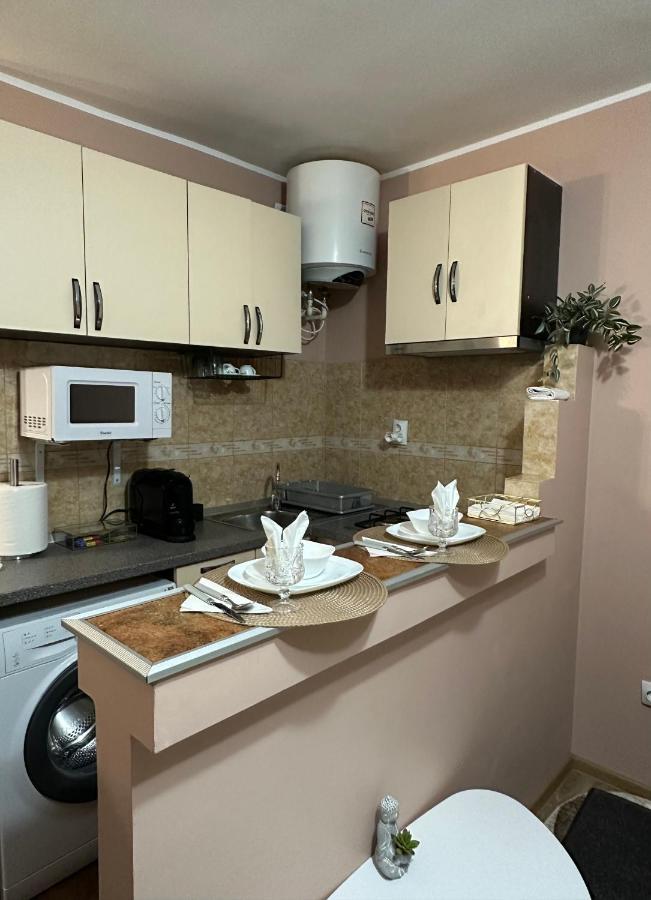 Cozy Apartament Galati  Exterior photo