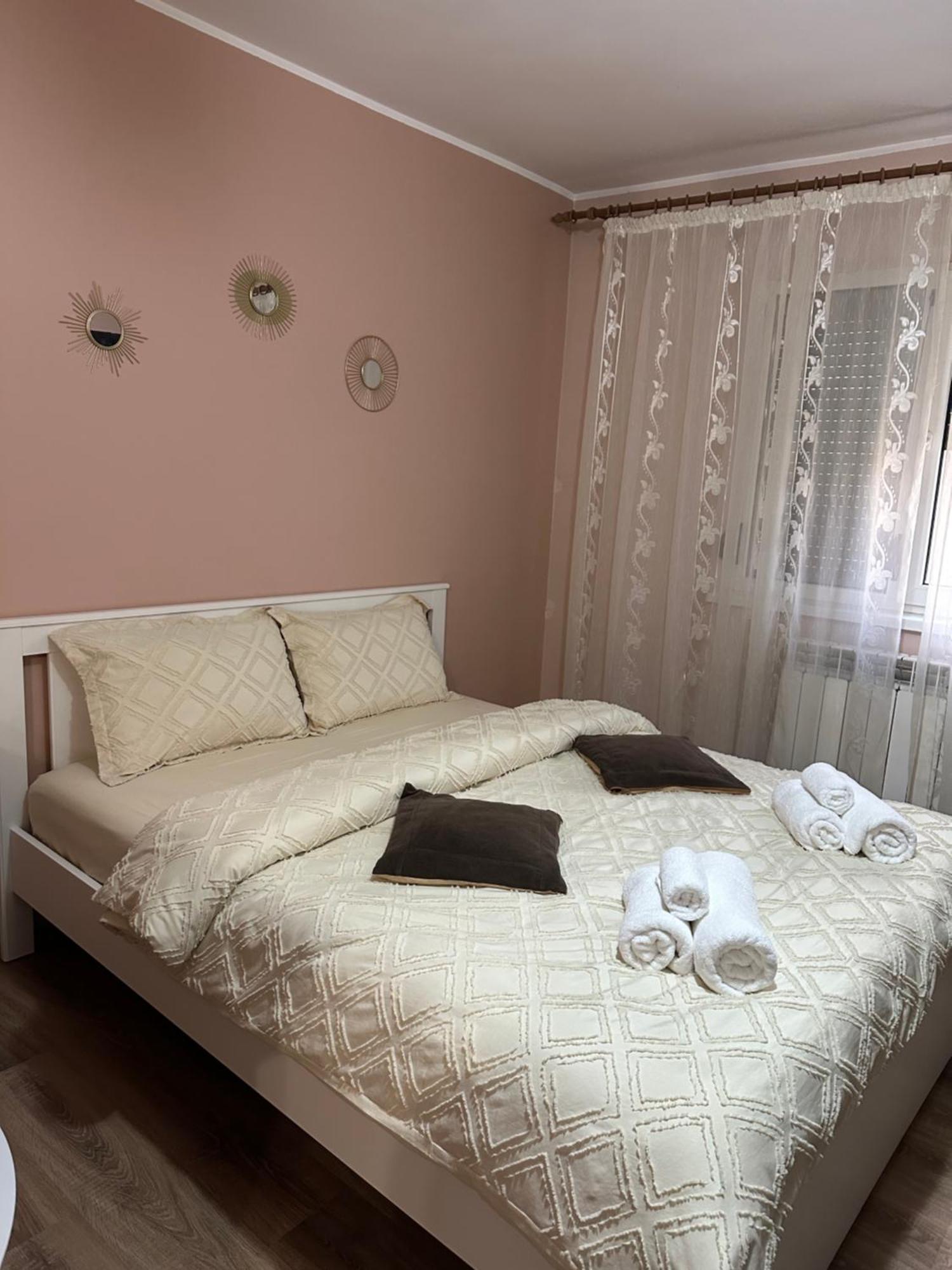 Cozy Apartament Galati  Exterior photo